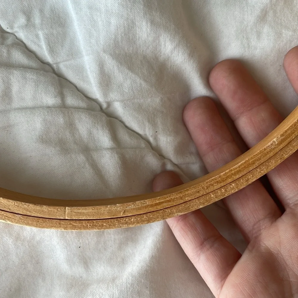 Wood circles for needle‎ point or cross stitch